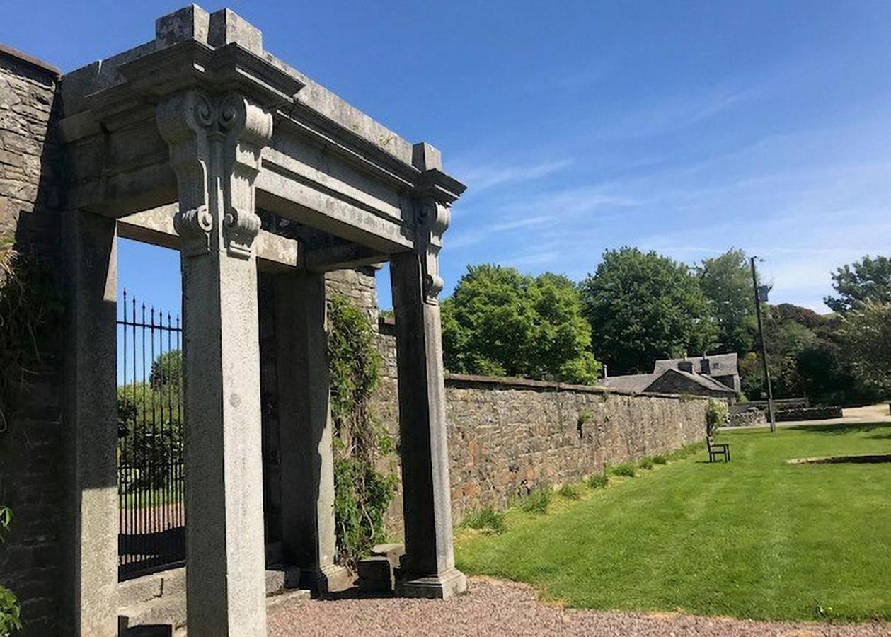 Queenshill Lodges Bridge of Dee Esterno foto